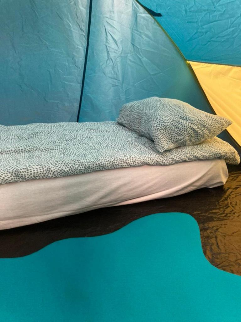 Hotel Indoor Camping Helsinki Exterior foto