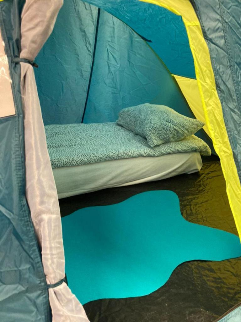 Hotel Indoor Camping Helsinki Exterior foto