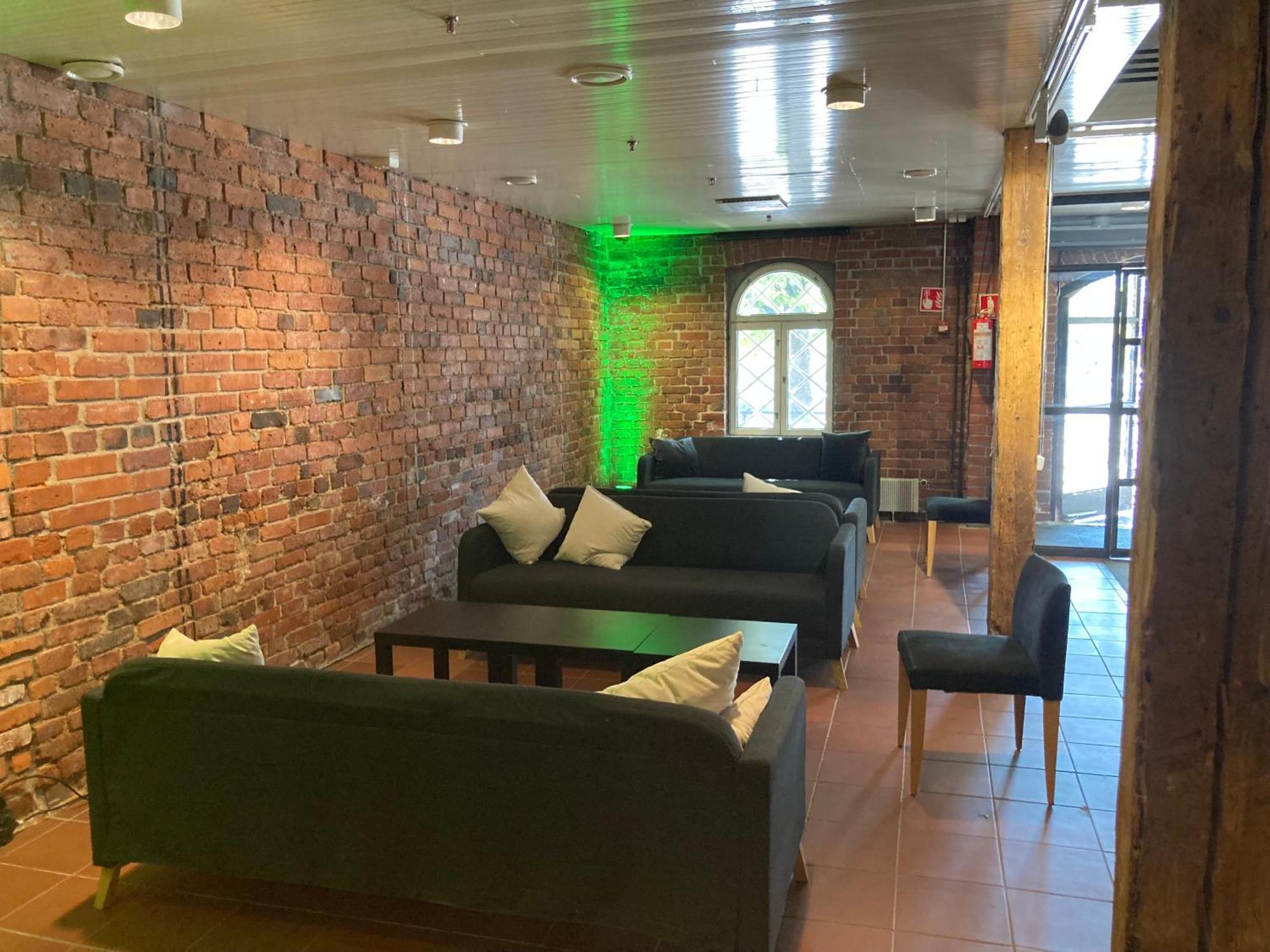 Hotel Indoor Camping Helsinki Exterior foto